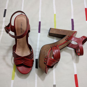 Ladies 4" chunky heels, size 8 1/2